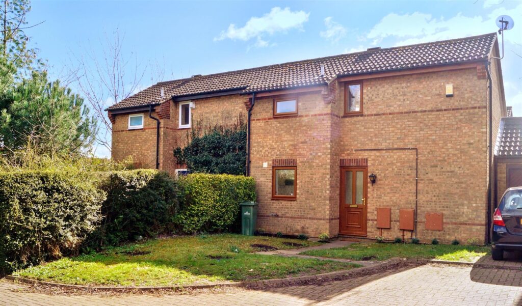 Faraday Drive, Shenley Lodge, Milton Keynes, MK5