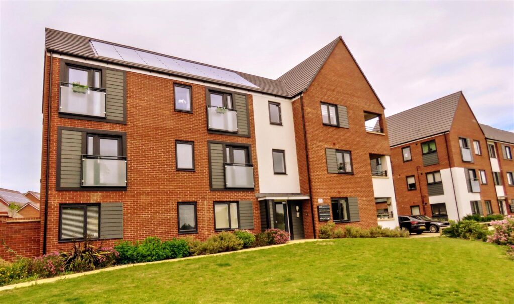 Apollo Avenue, Fairfields, Milton Keynes, MK11